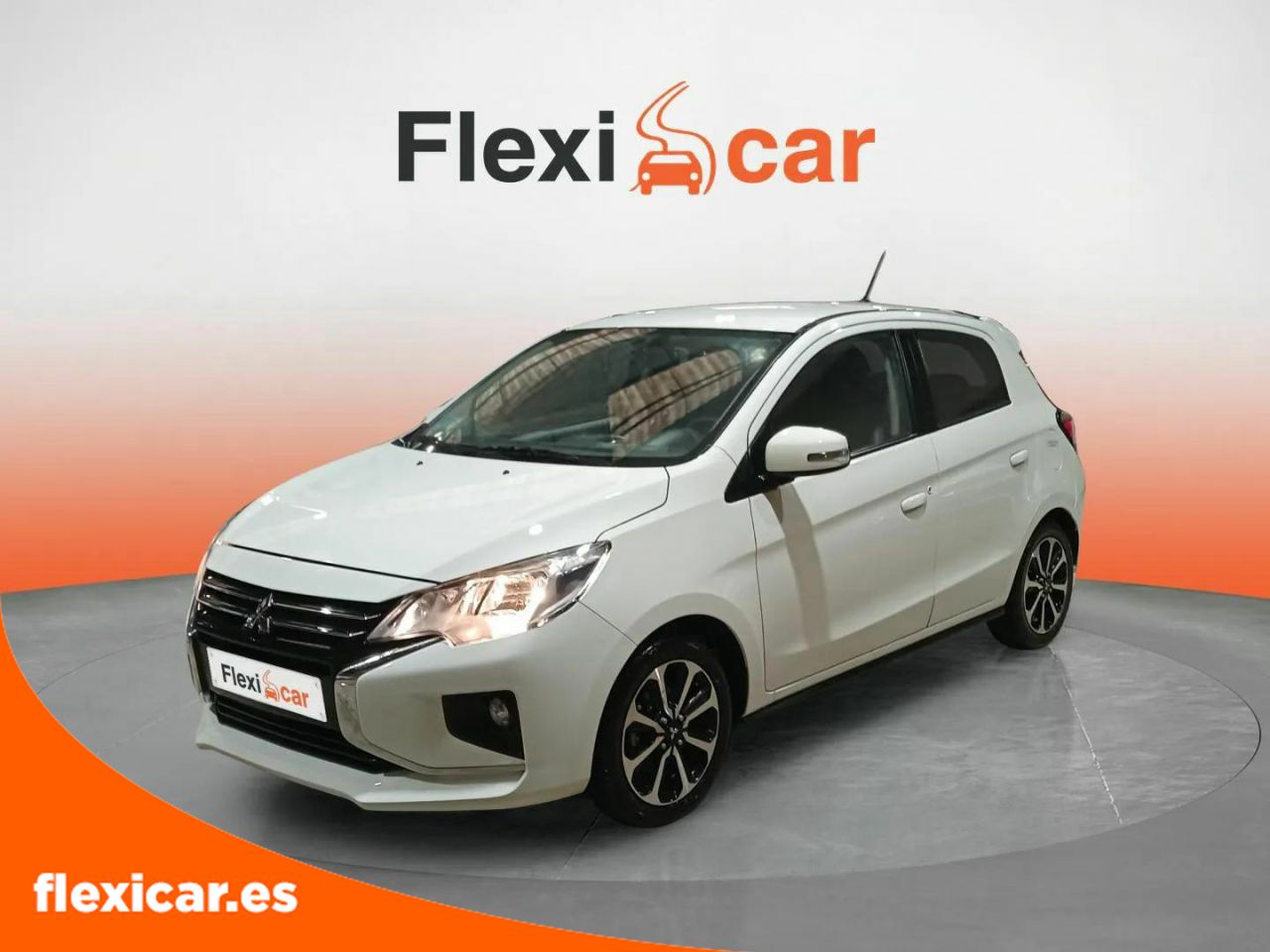 mitsubishi space star 2022 / foto grande (3)