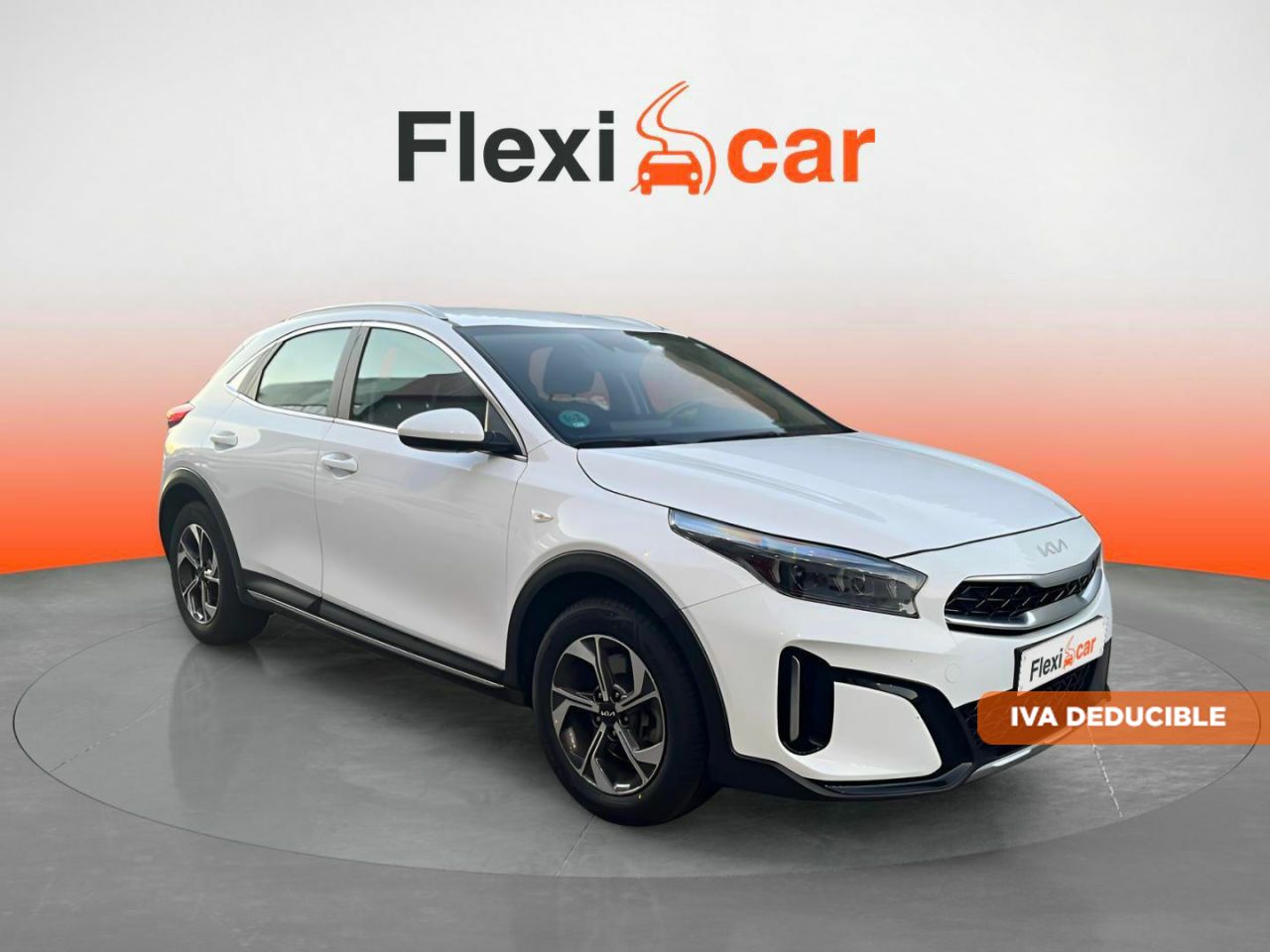 Kia xceed beige 5 plazas  de segunda mano - kia xceed 2023 /