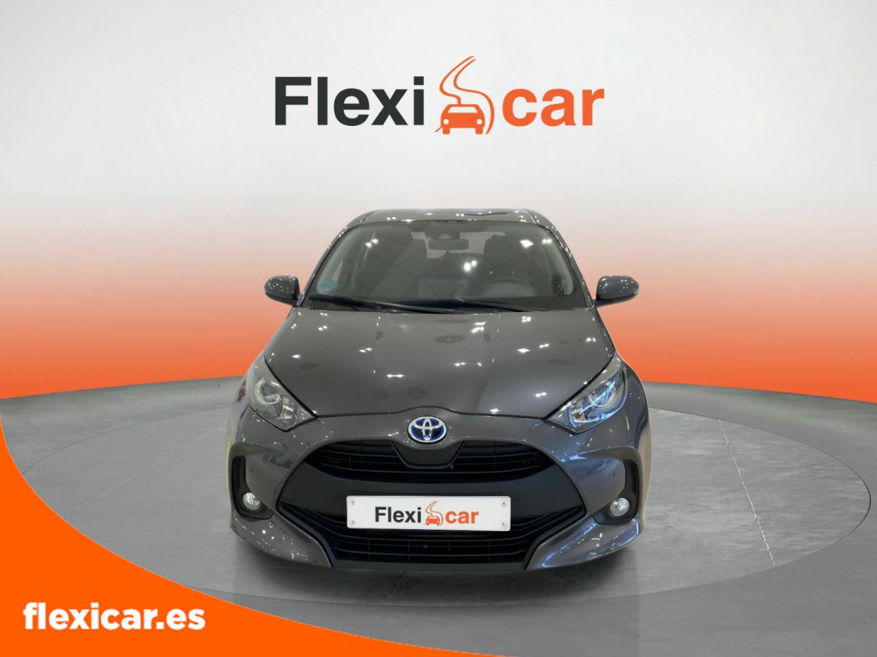 toyota yaris 2022 / foto grande (2)