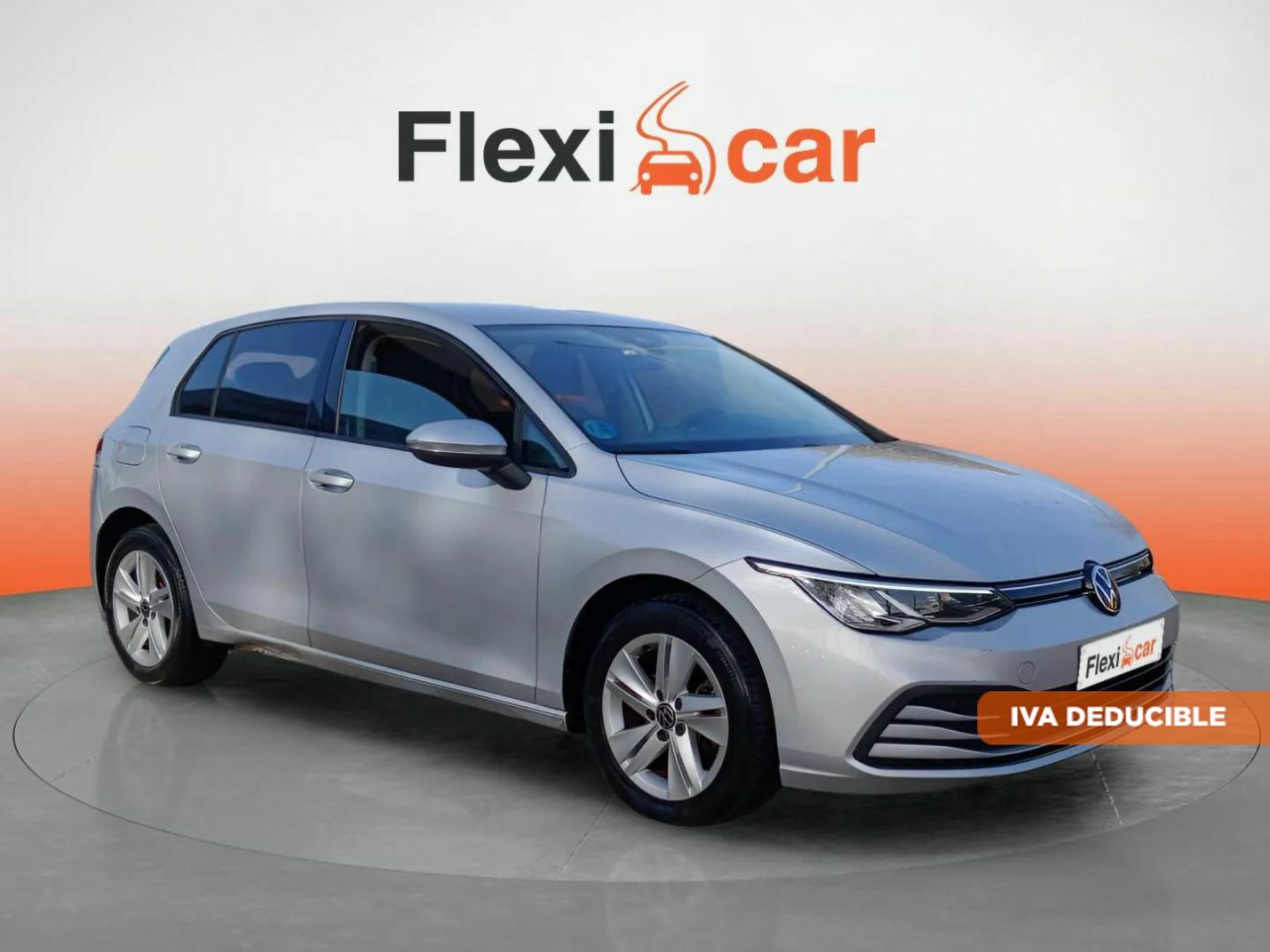 Plaza de garaje en el centro de alcorcon  de segunda mano - volkswagen golf 2021 /