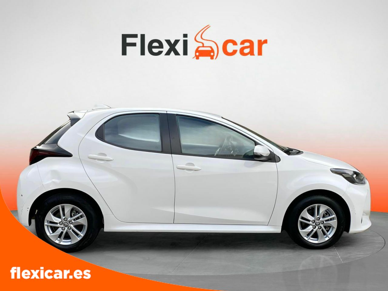 toyota yaris 2021 / foto grande (2)
