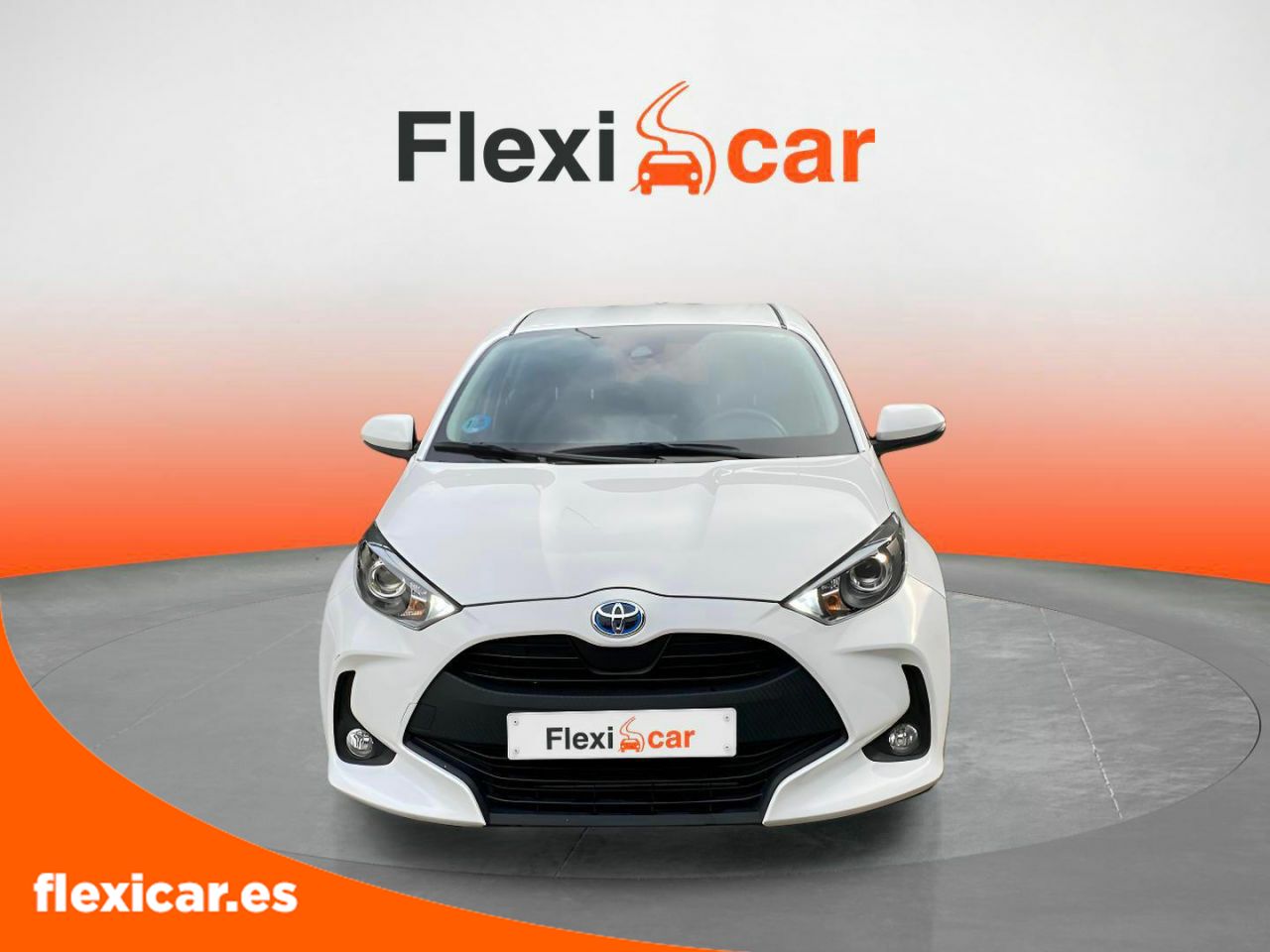 toyota yaris 2021 / foto grande (3)
