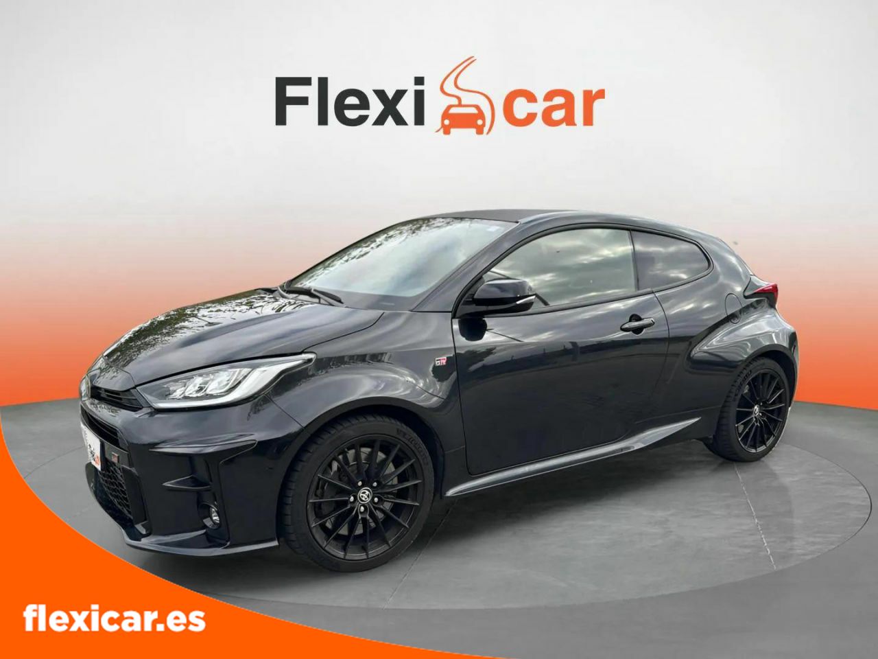 toyota yaris 2021 / foto grande (2)