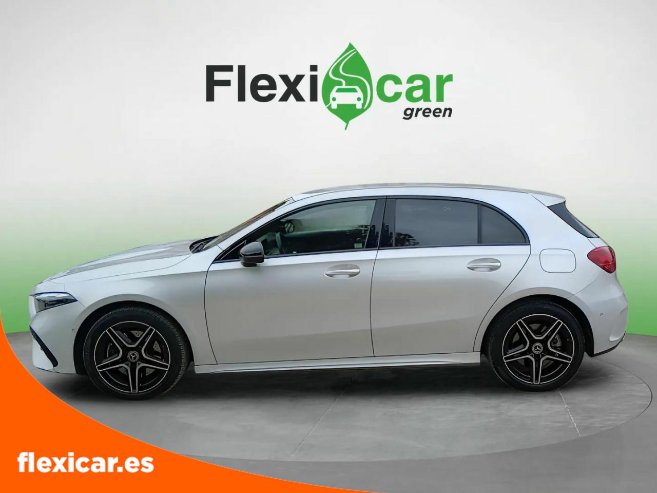 mercedes clase a 2023 / foto grande (3)