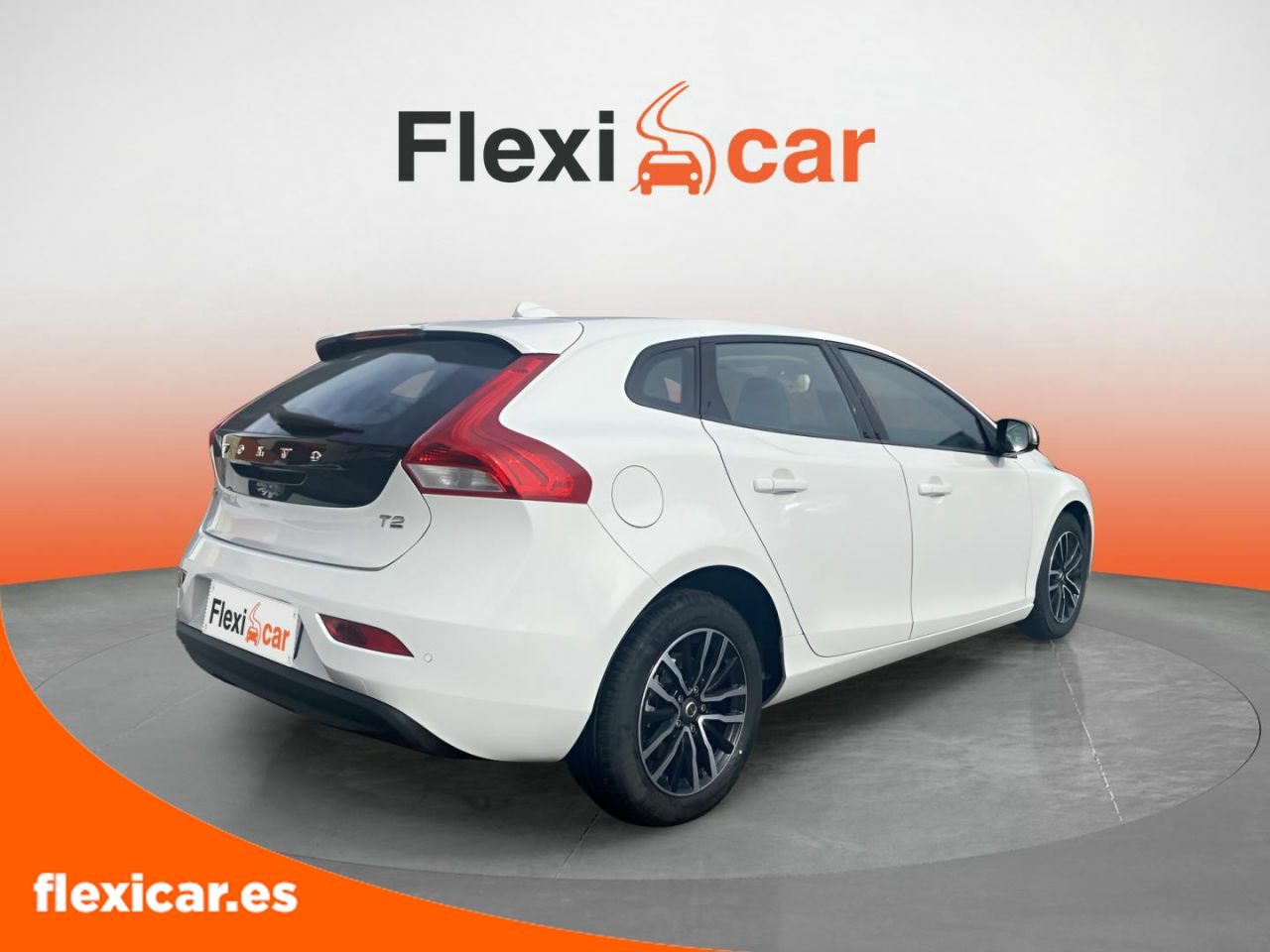volvo v40 2019 / foto grande (2)