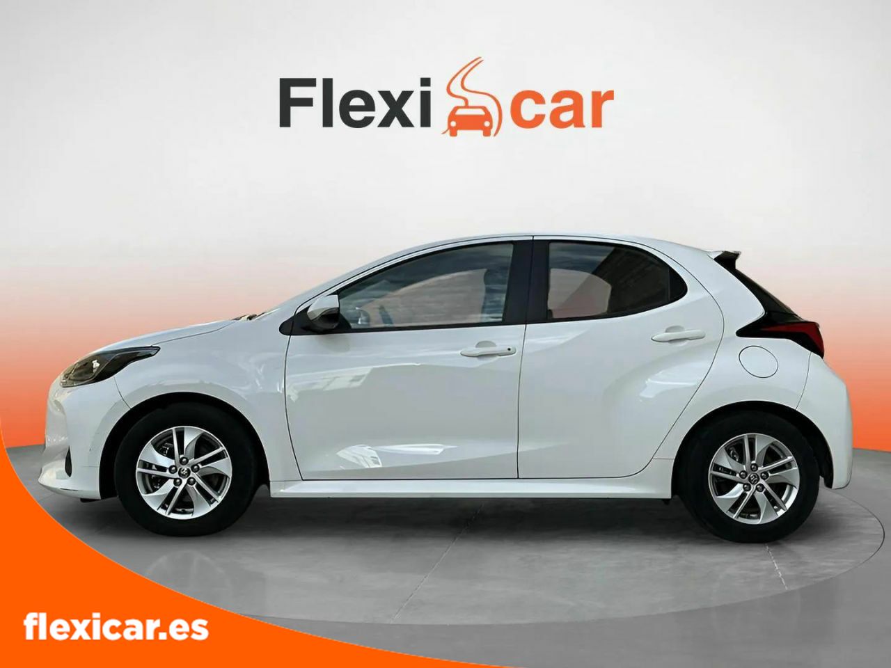 toyota yaris 2022 / foto grande (3)