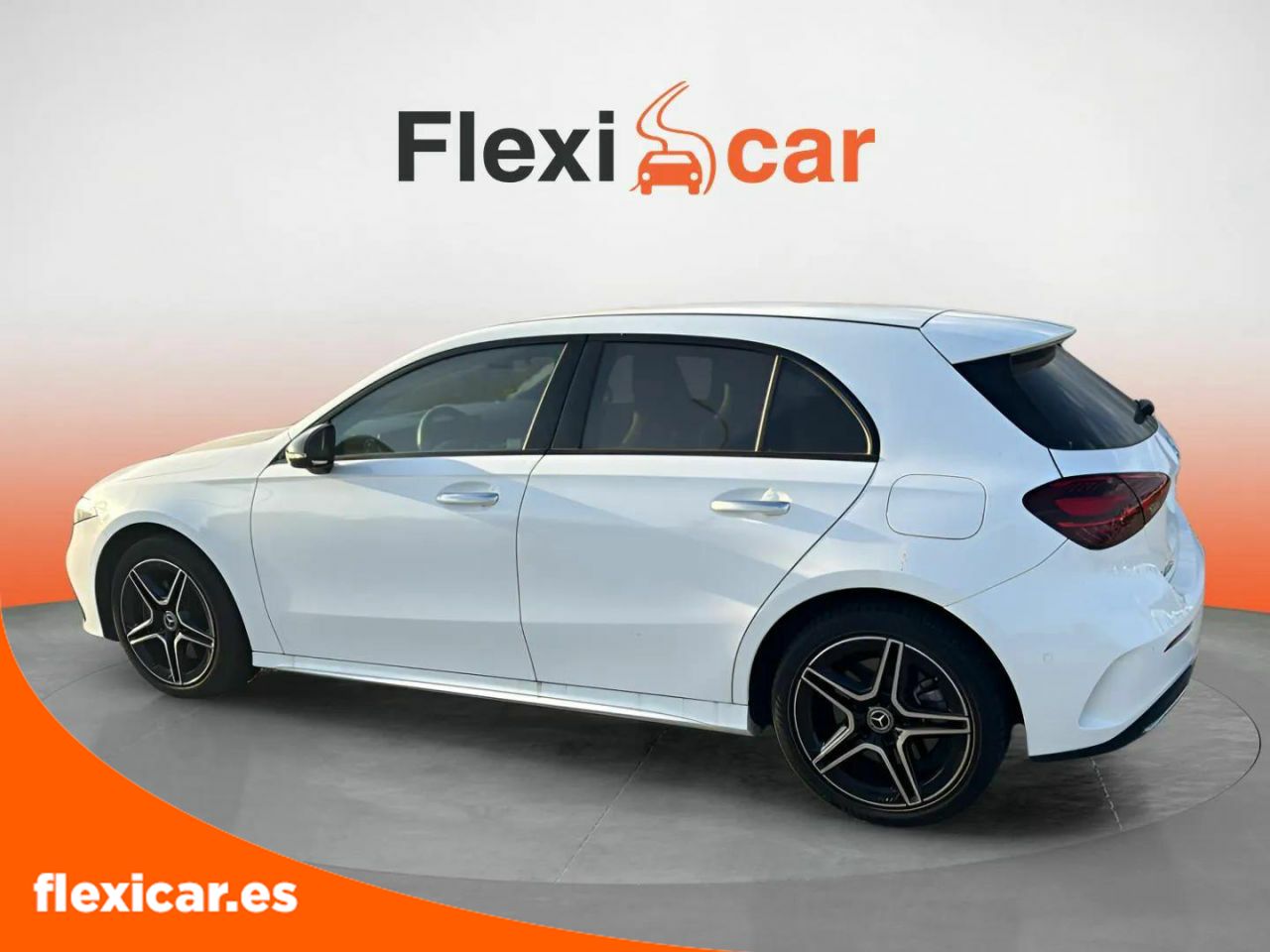 mercedes clase a 2023 / foto grande (3)