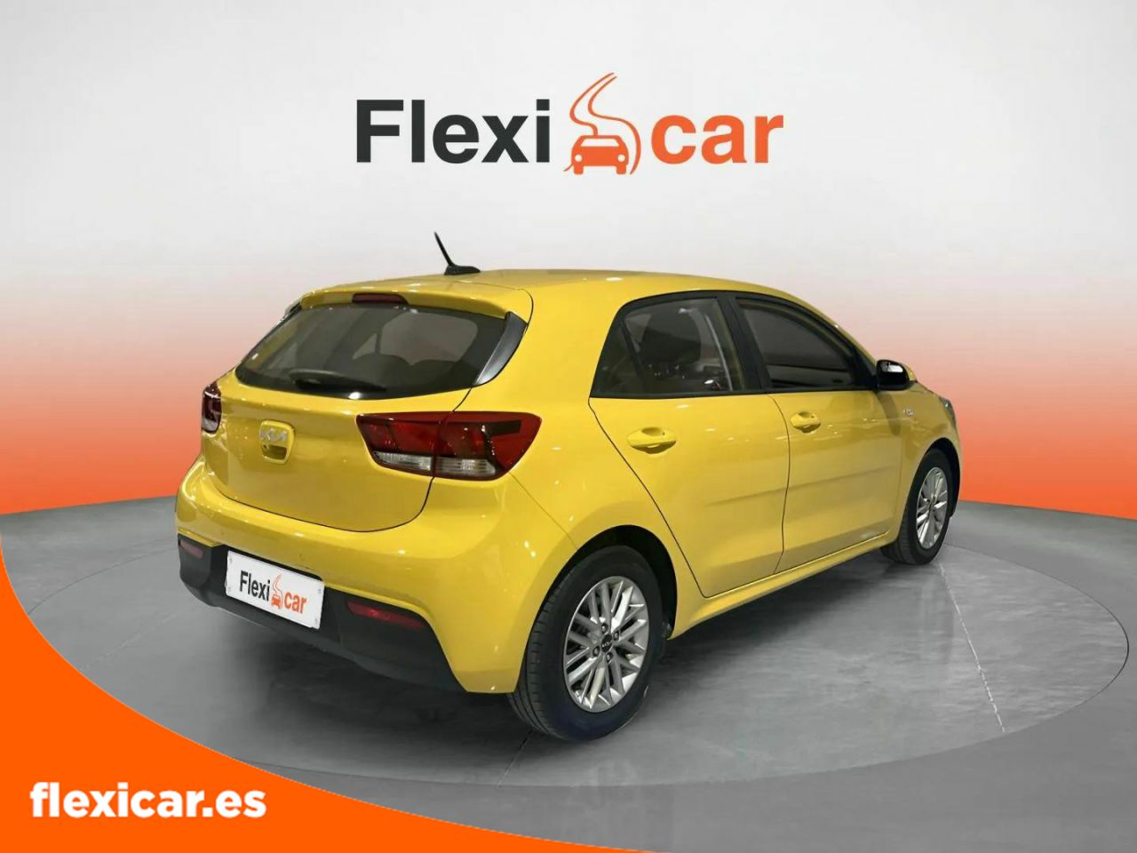 kia rio 2022 / foto grande (3)