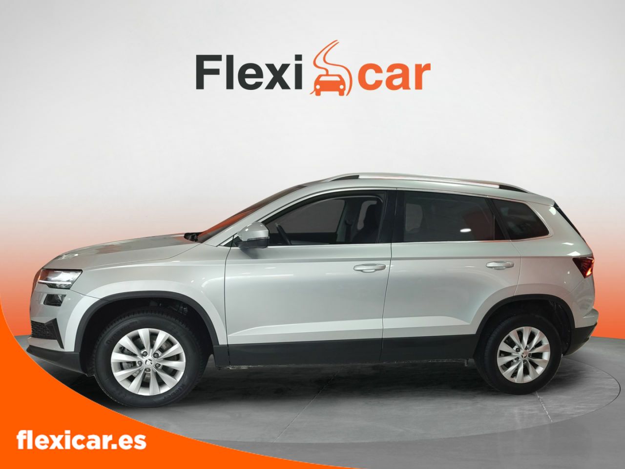 skoda karoq 2023 / foto grande (3)