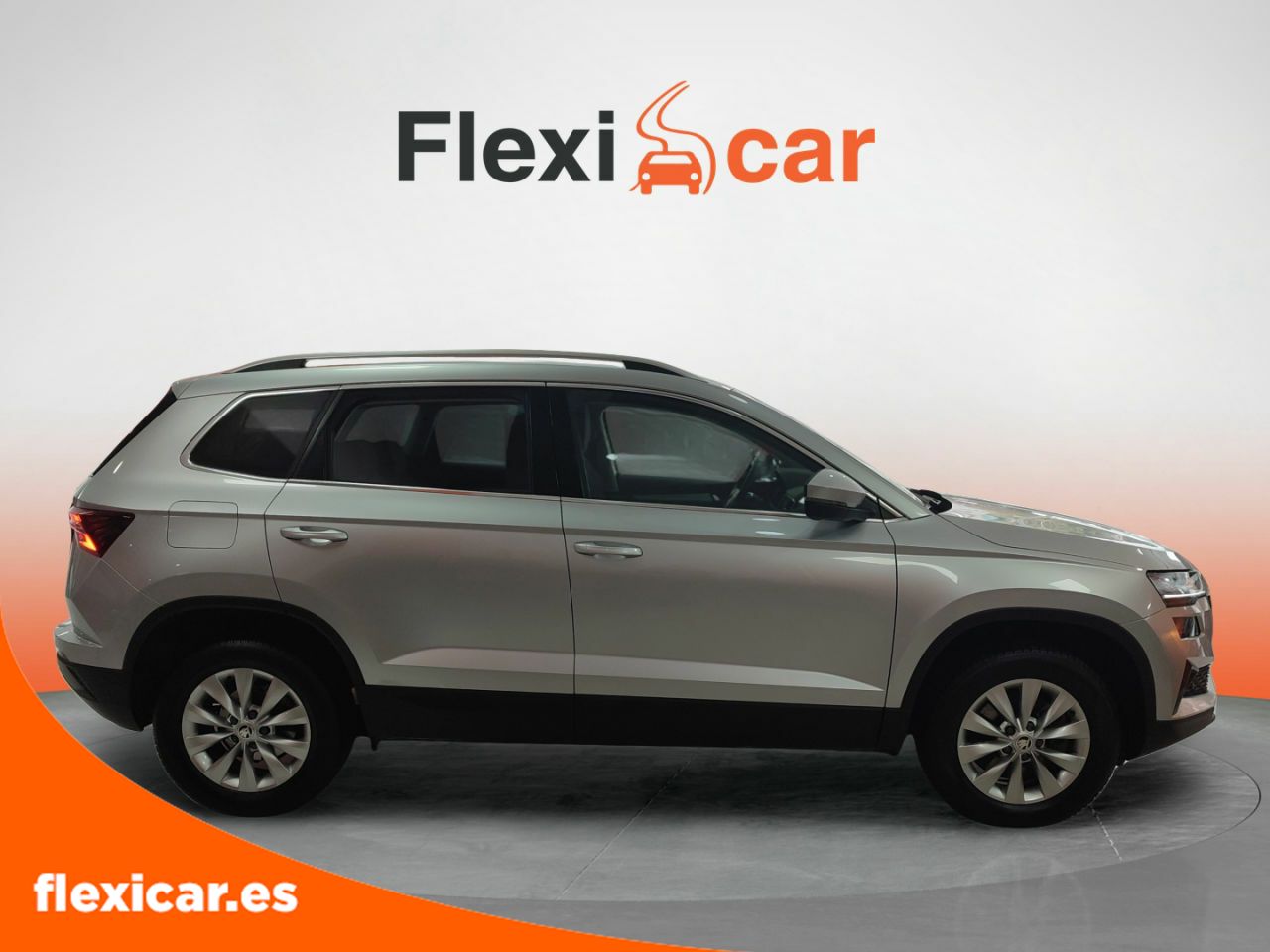 skoda karoq 2023 / foto grande (2)