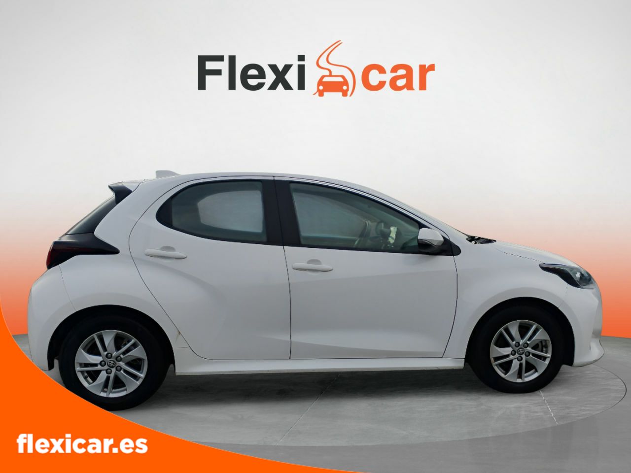 toyota yaris 2022 / foto grande (2)