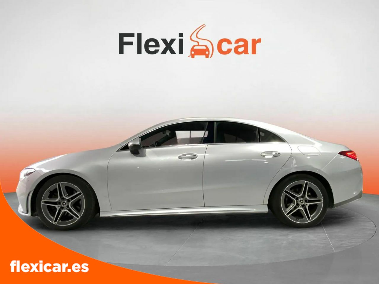 mercedes cla 2023 / foto grande (3)