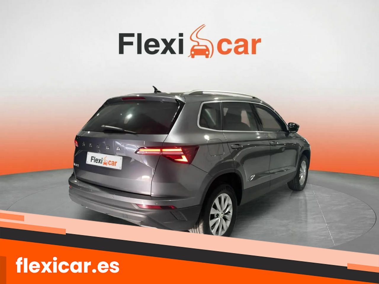 skoda karoq 2023 / foto grande (3)