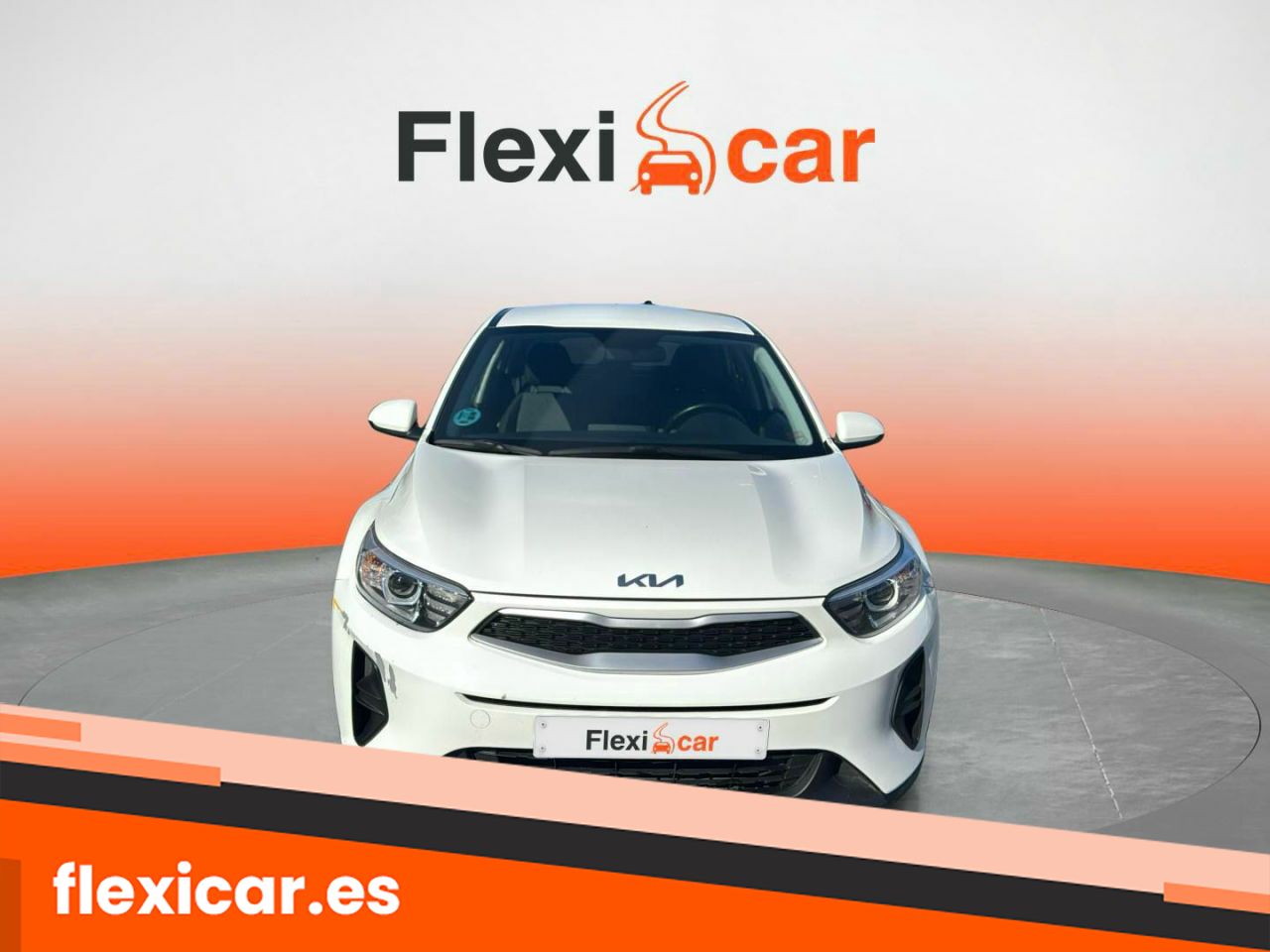 kia stonic 2022 / foto grande (2)
