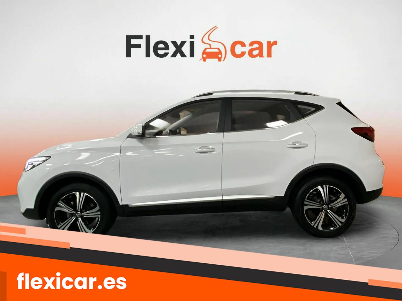 mg zs 2023 / foto grande (2)