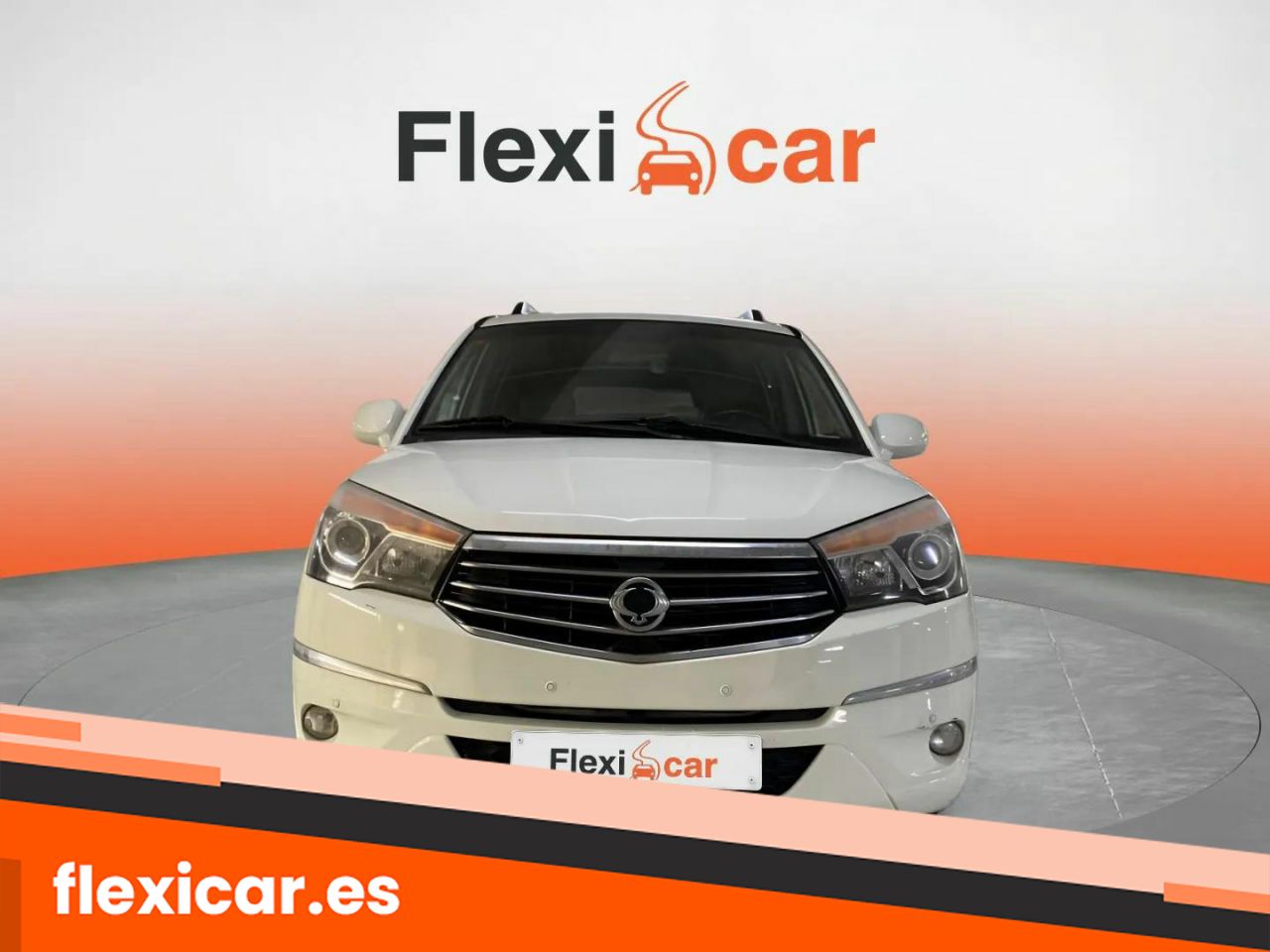 ssangyong rodius 2016 / foto grande (2)