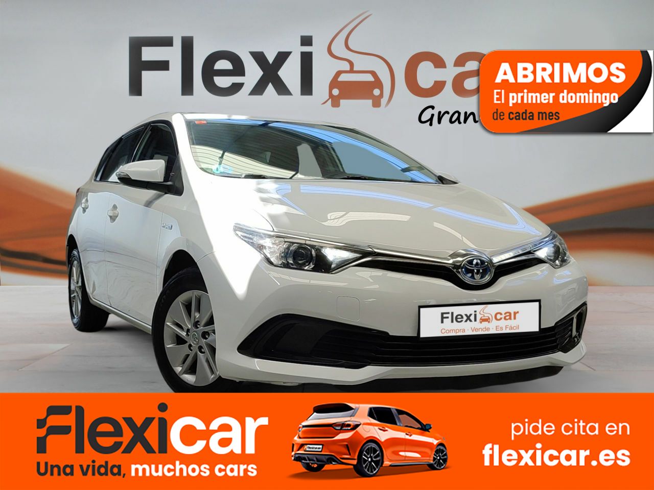 Toyota yaris hibrido  de segunda mano - toyota auris 2018 /