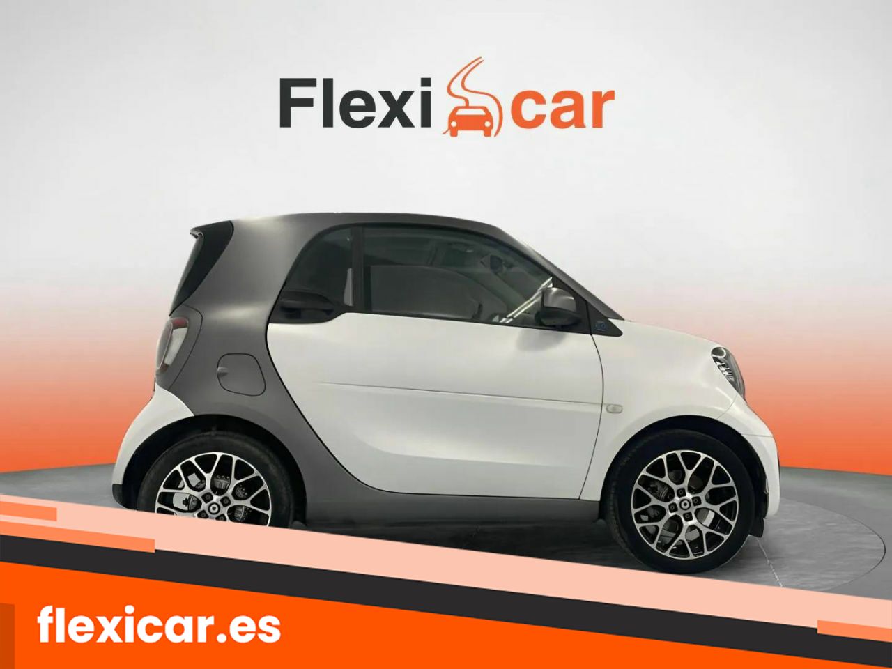 smart fortwo 2022 / foto grande (3)