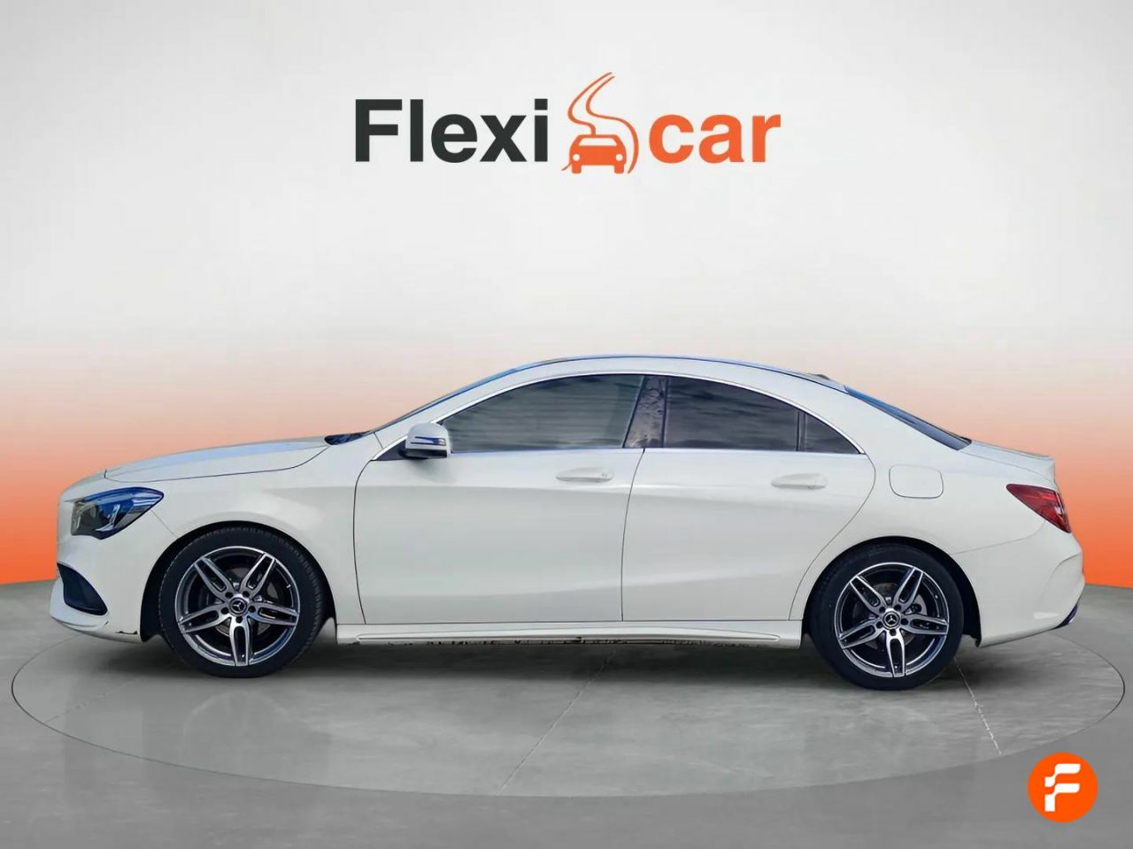 mercedes cla 2017 / foto grande (3)