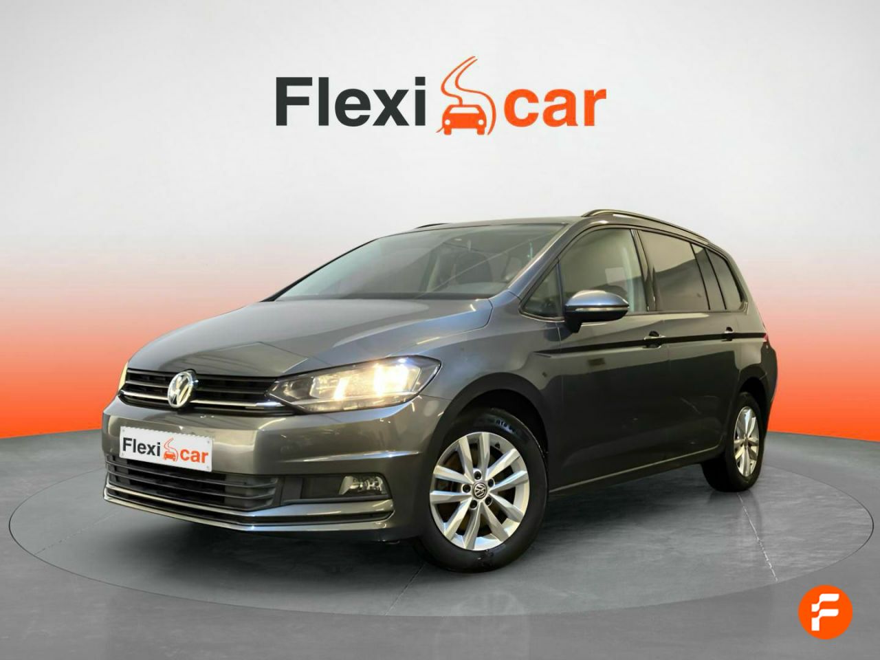 volkswagen touran 2018 / foto grande (3)