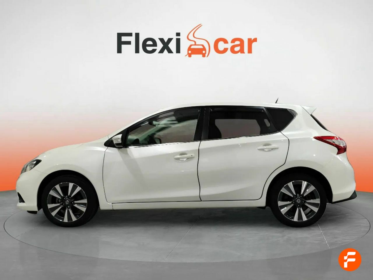 nissan pulsar 2018 / foto grande (3)