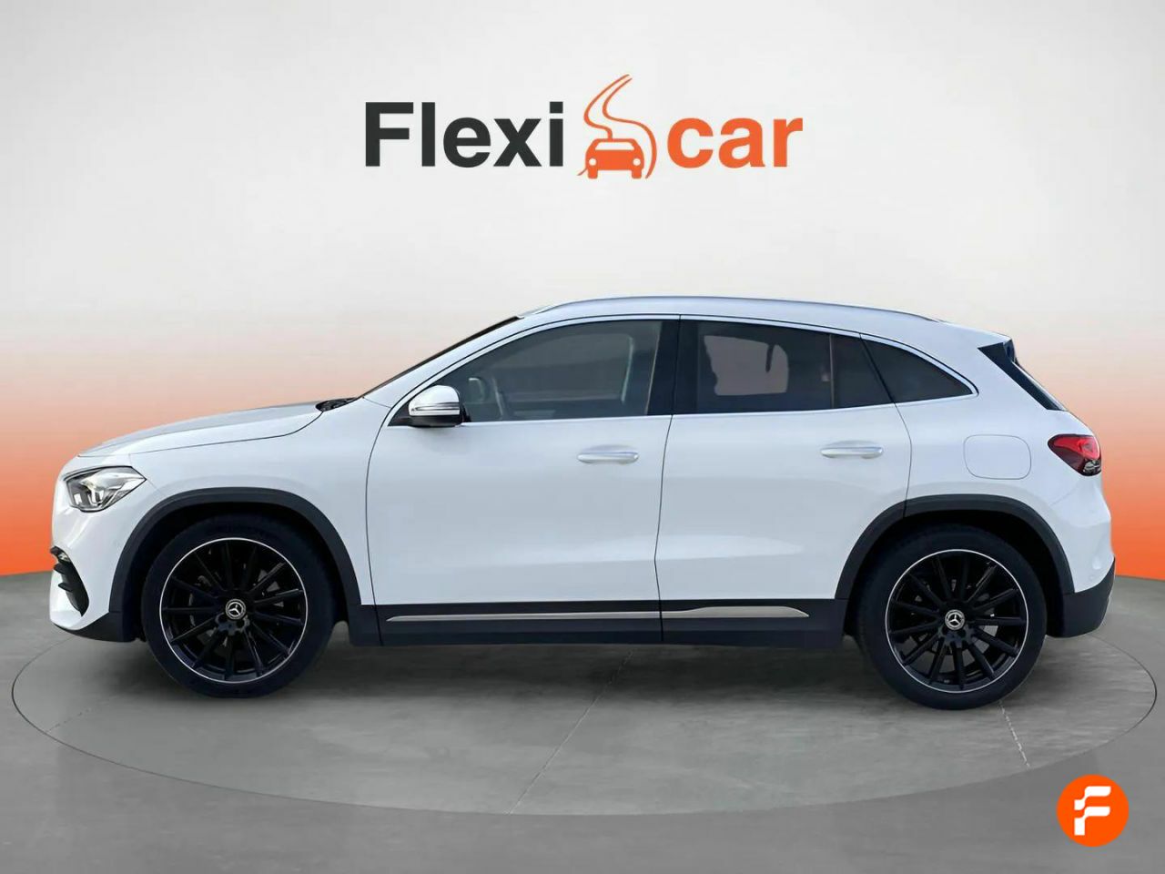 mercedes gla 2020 / foto grande (3)
