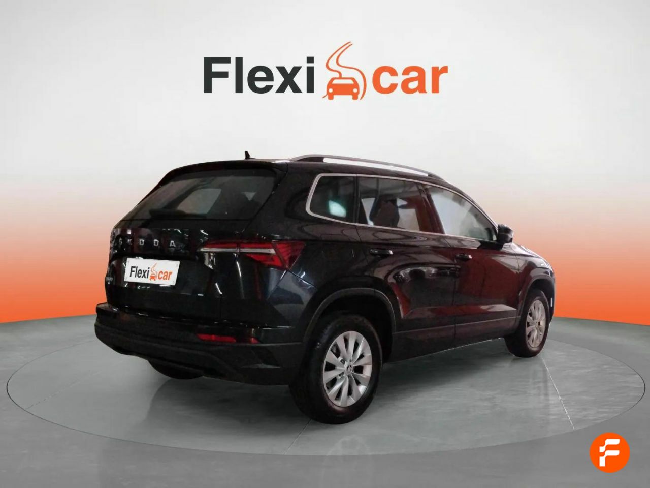 skoda karoq 2023 / foto grande (3)