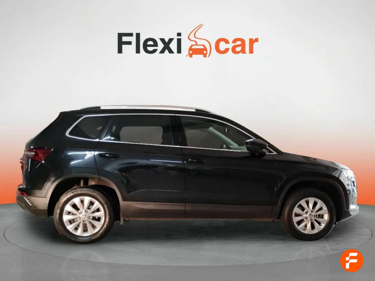 skoda karoq 2023 / foto grande (2)