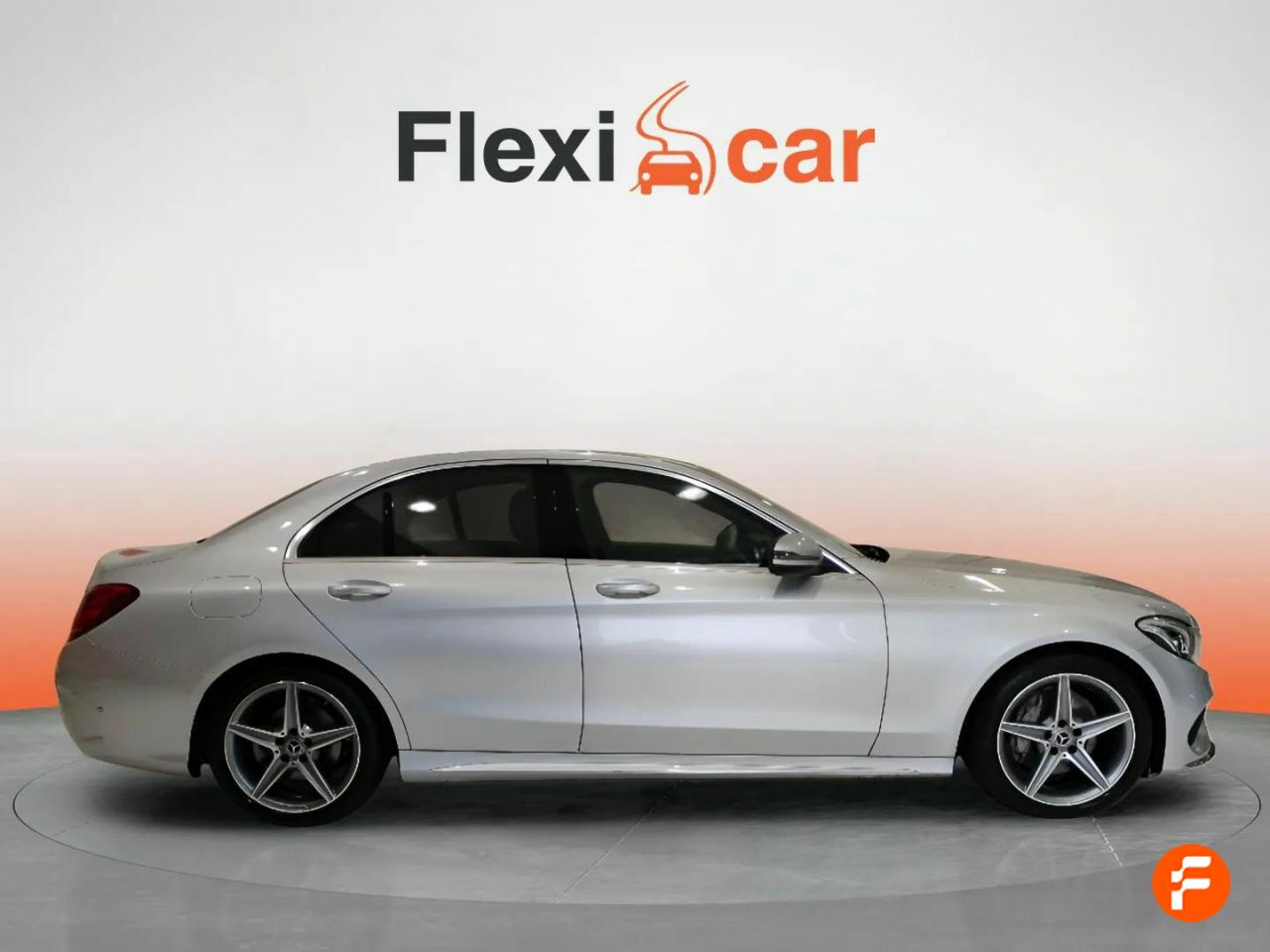 mercedes clase c 2018 / foto grande (3)