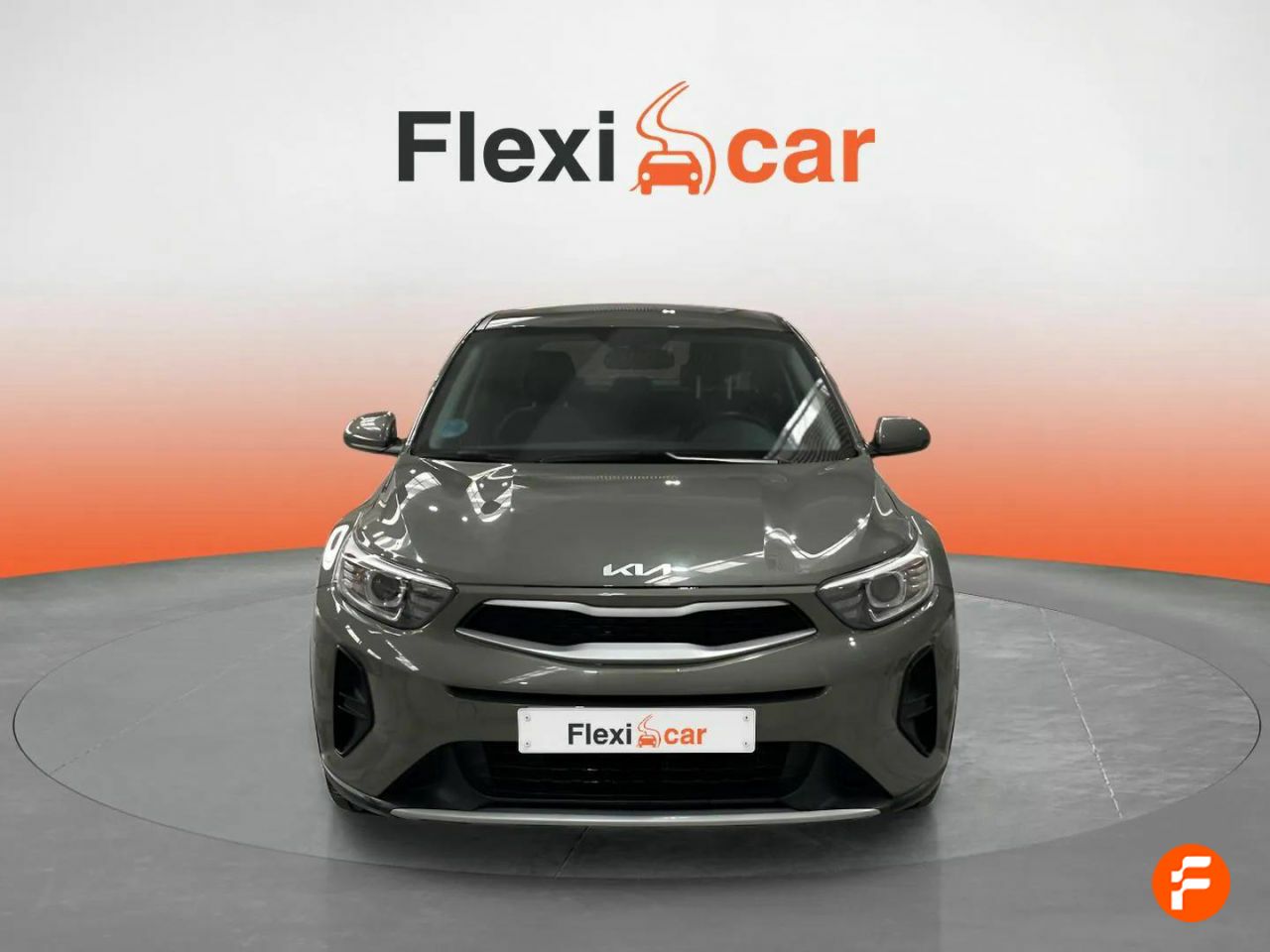 kia stonic 2022 / foto grande (2)