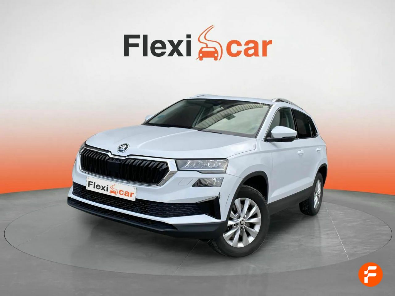 skoda karoq 2023 / foto grande (3)