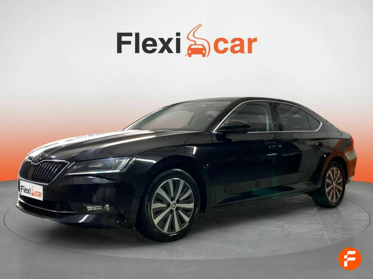 skoda superb 2018 / foto grande (3)