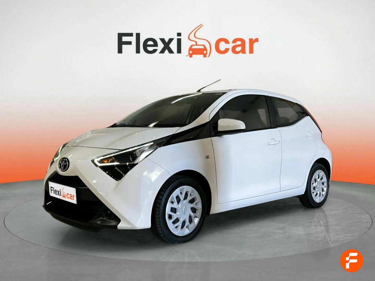 toyota aygo 2021 / foto grande (3)