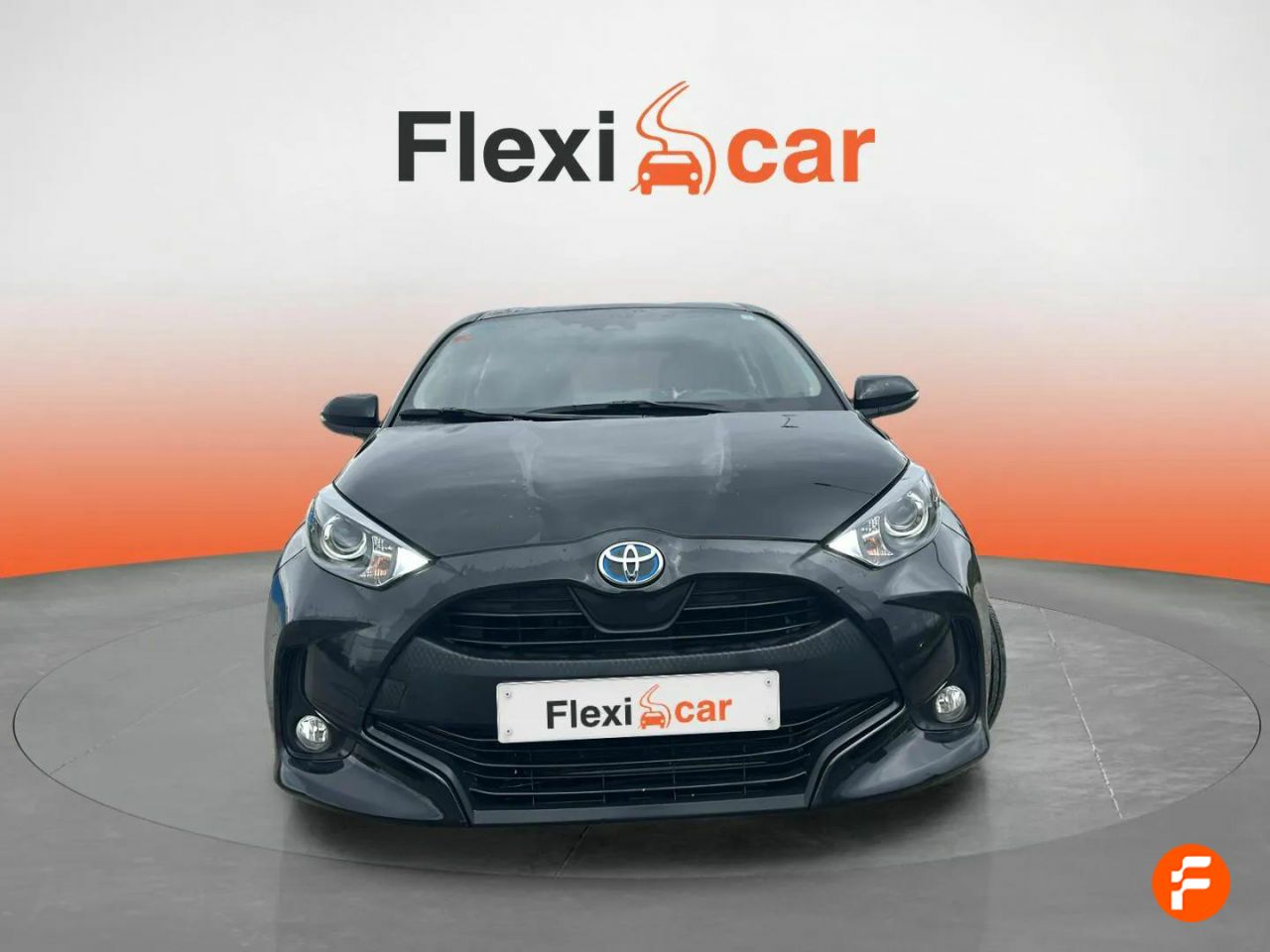 toyota yaris 2021 / foto grande (2)