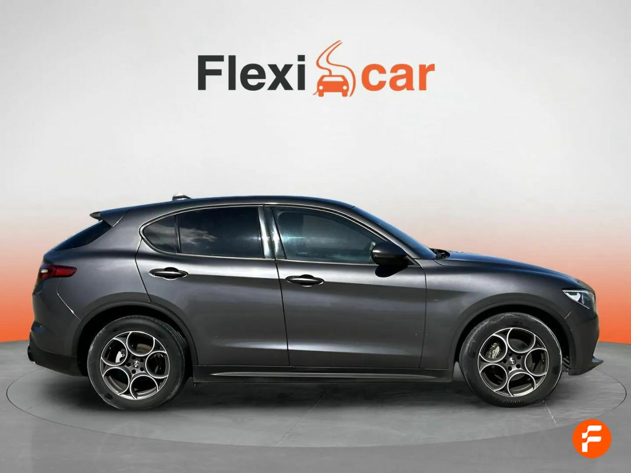 alfa romeo stelvio 2022 / foto grande (3)