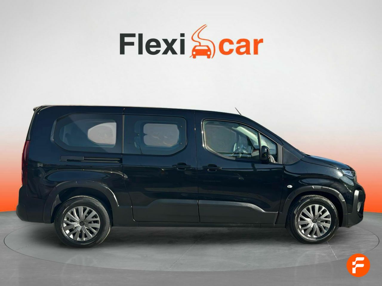 peugeot rifter 2024 / foto grande (3)
