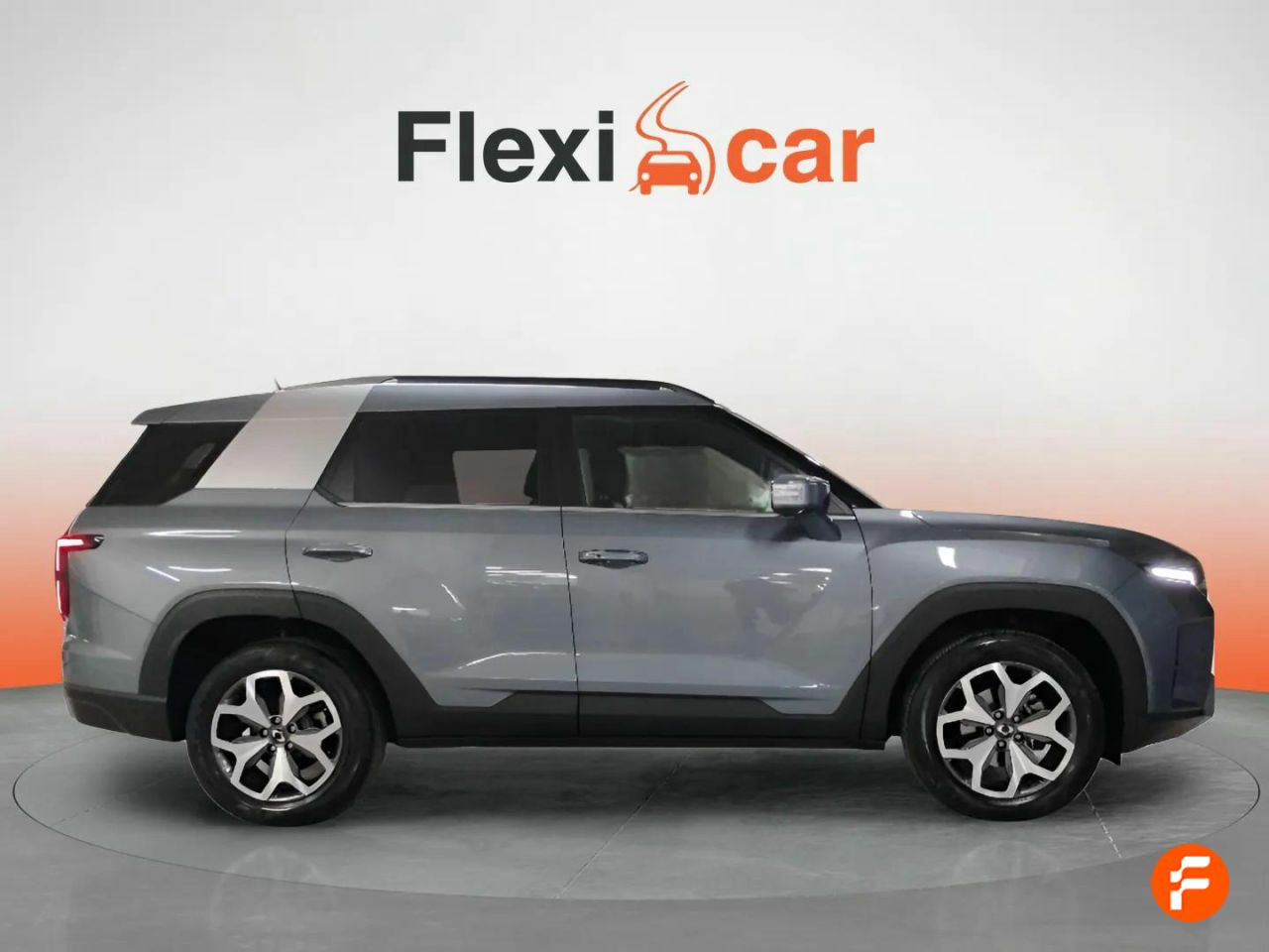 ssangyong torres 2024 / foto grande (3)