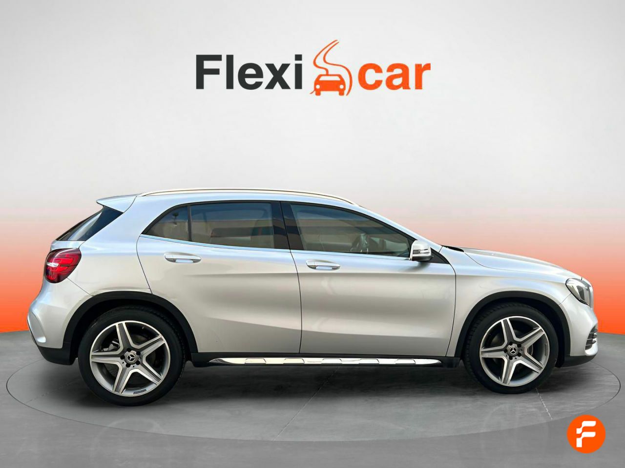 mercedes gla 2019 / foto grande (3)