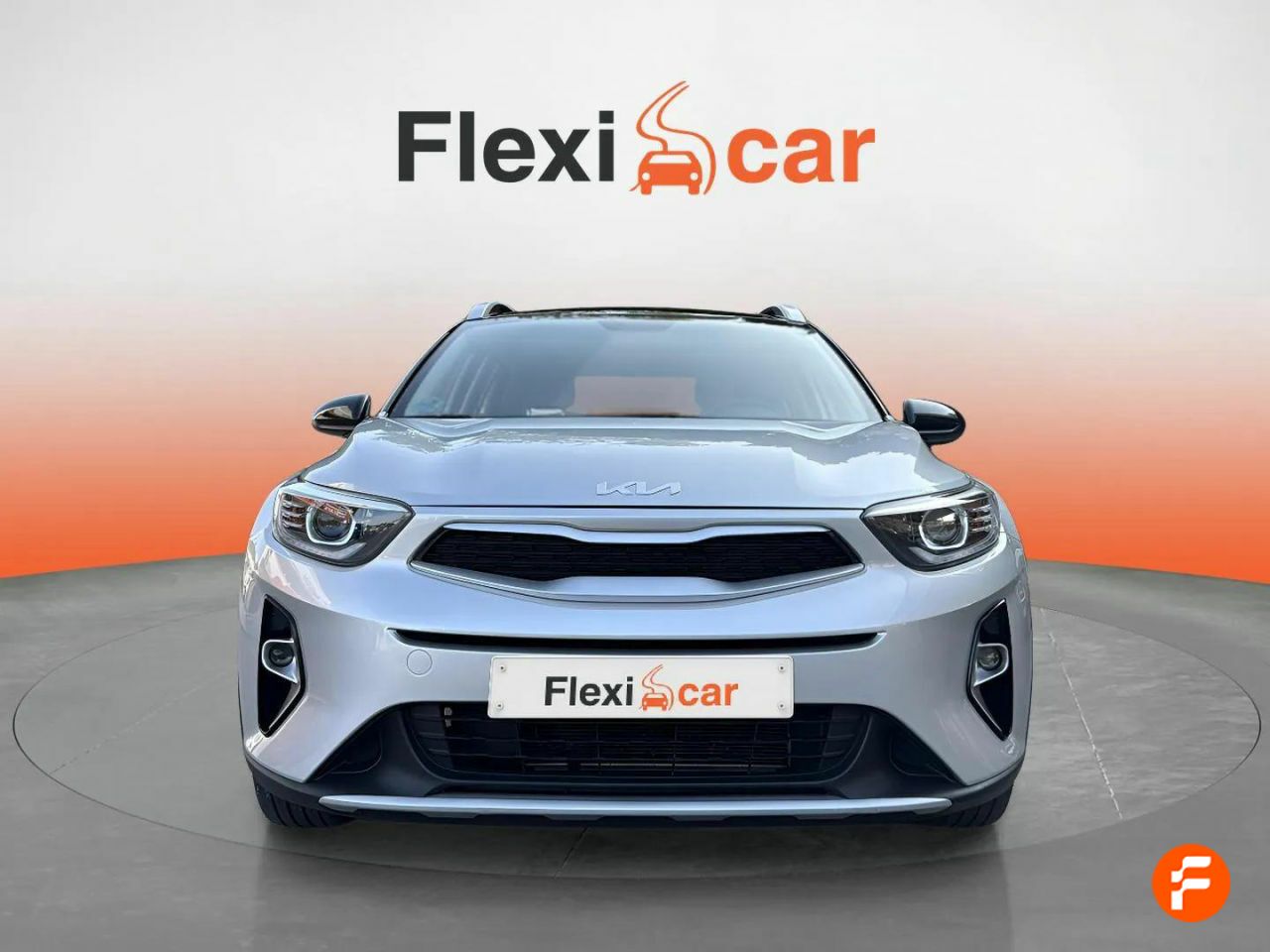 kia stonic 2023 / foto grande (2)
