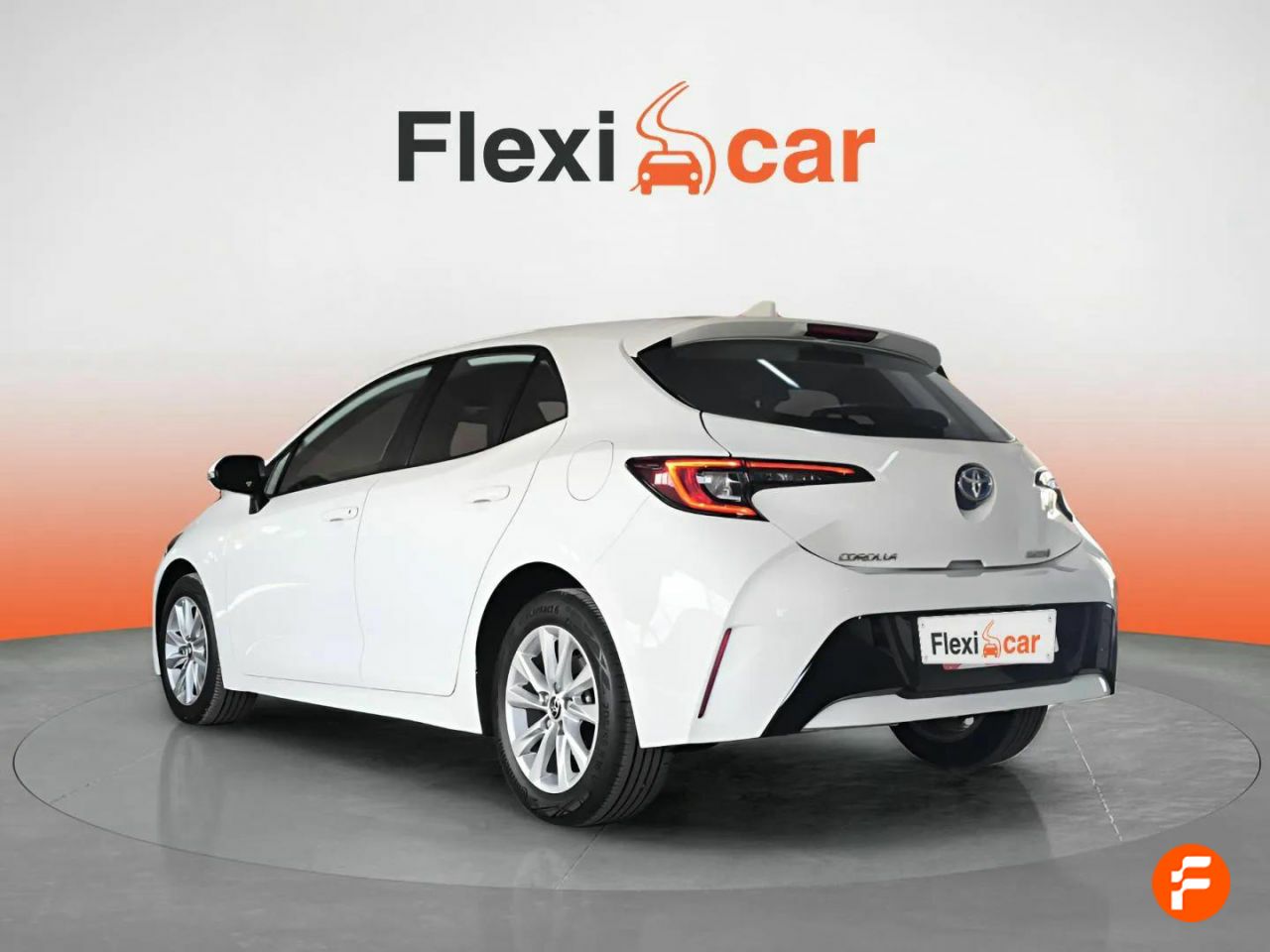 toyota corolla 2024 / foto grande (3)