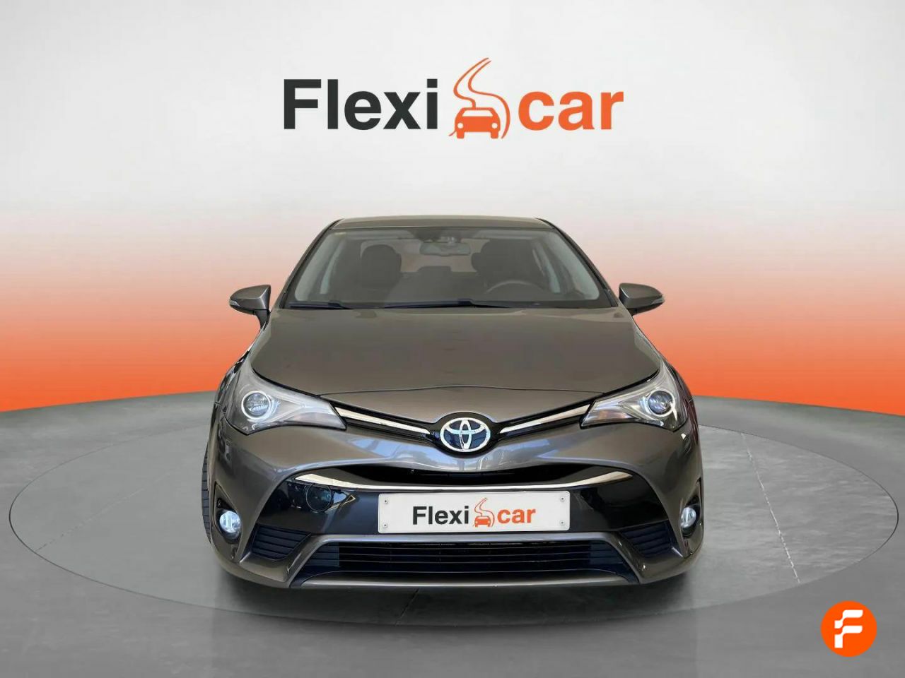 toyota avensis 2017 / foto grande (2)