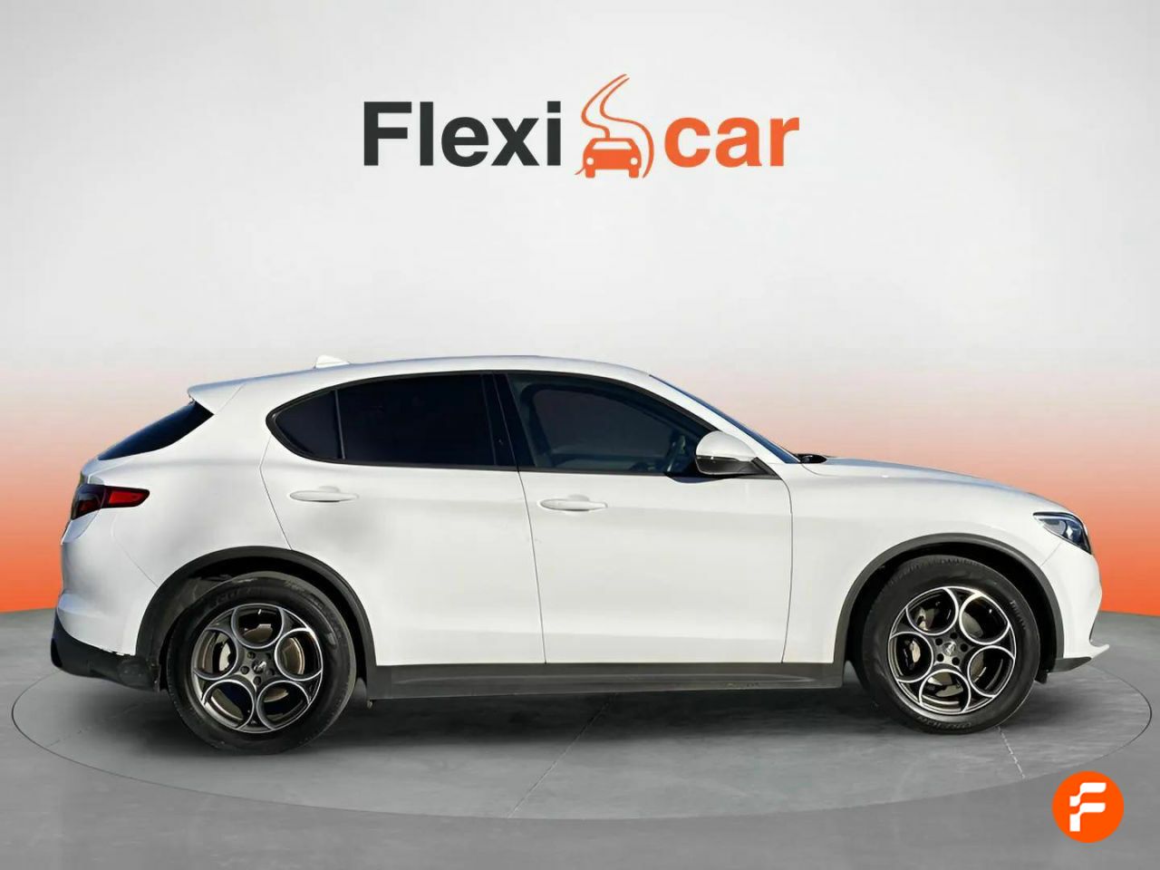 alfa romeo stelvio 2022 / foto grande (3)