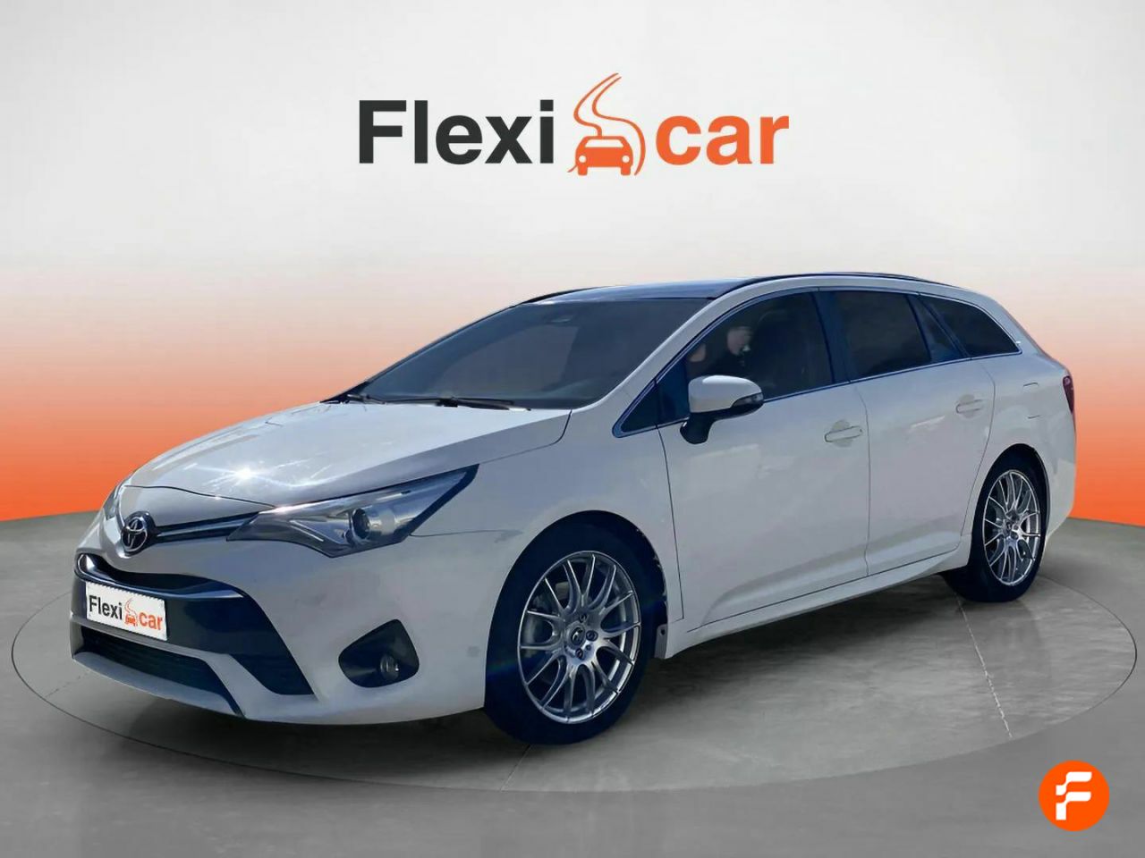 toyota avensis 2017 / foto grande (3)
