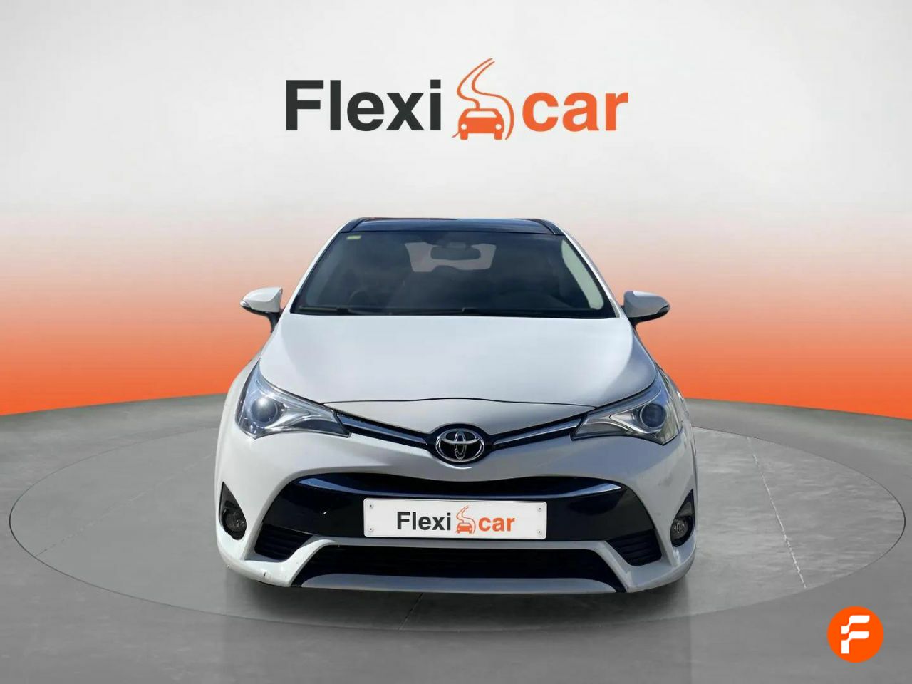 toyota avensis 2017 / foto grande (2)