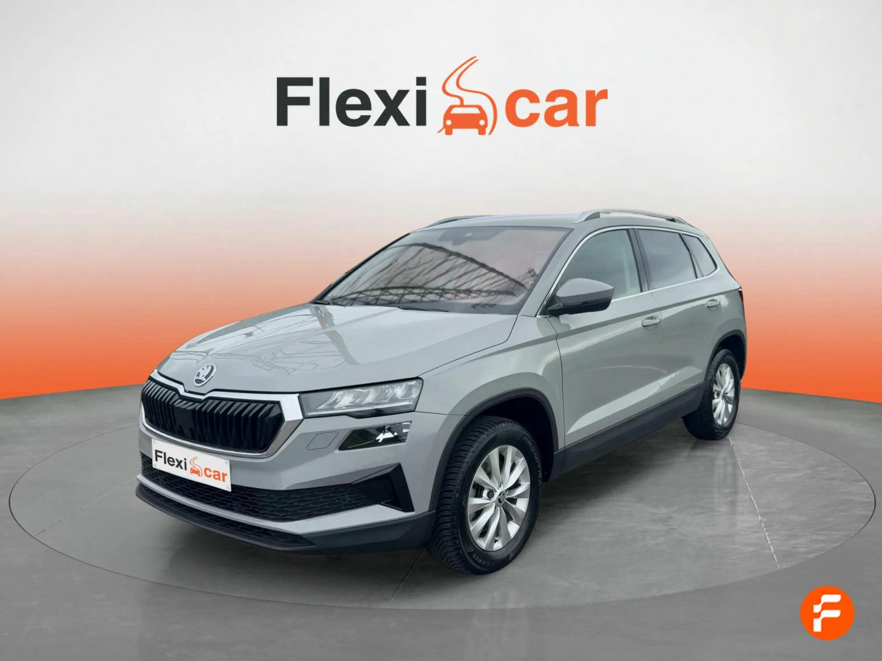 skoda karoq 2023 / foto grande (3)