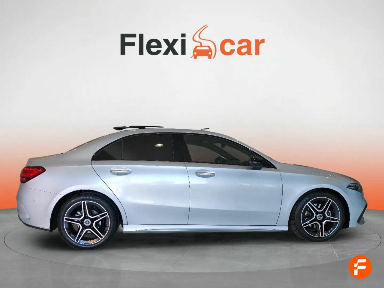 mercedes clase a 2024 / foto grande (2)