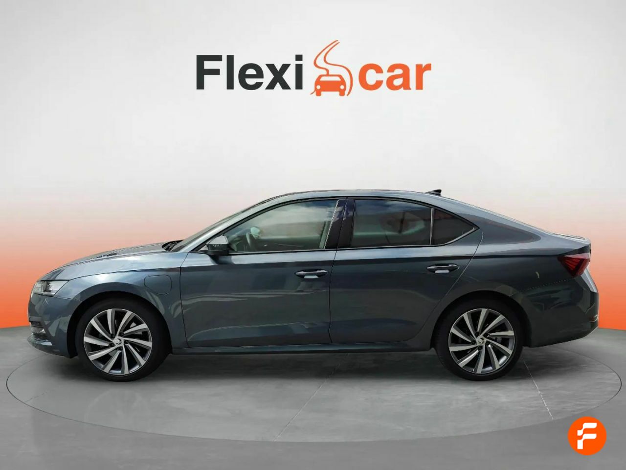 skoda octavia 2021 / foto grande (3)