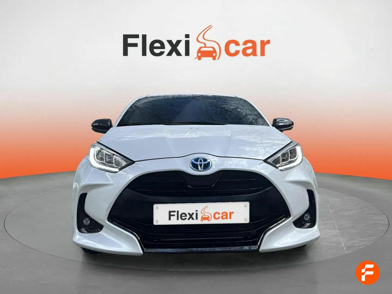 toyota yaris 2022 / foto grande (2)
