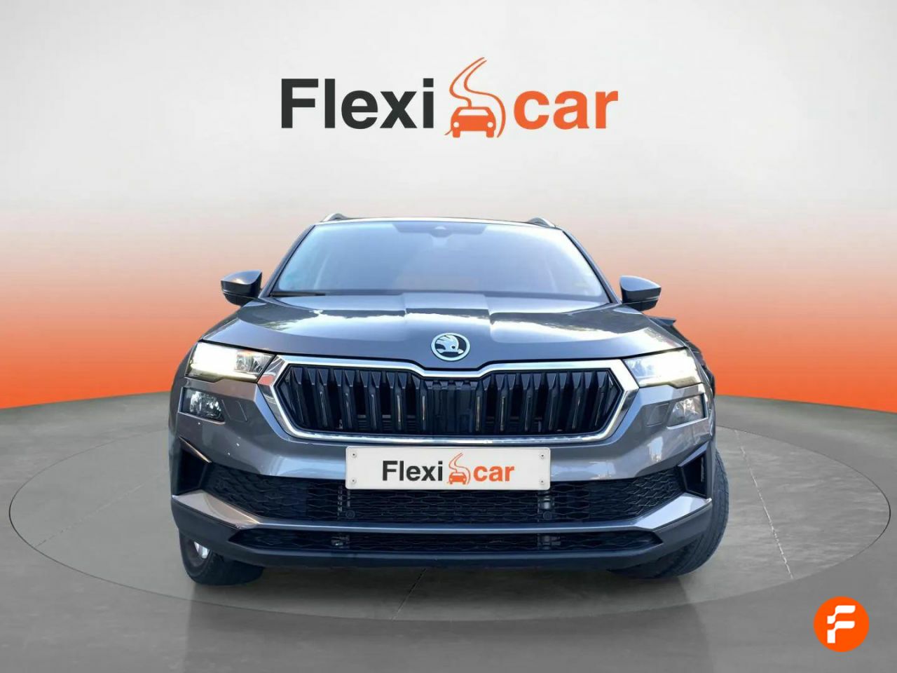 skoda karoq 2023 / foto grande (2)