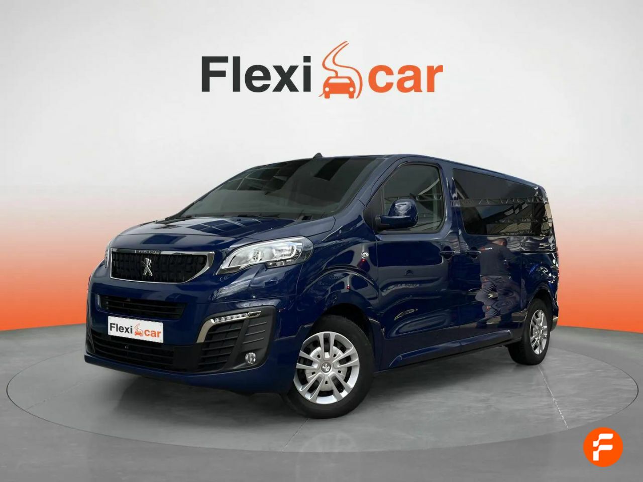 peugeot traveller 2019 / foto grande (3)